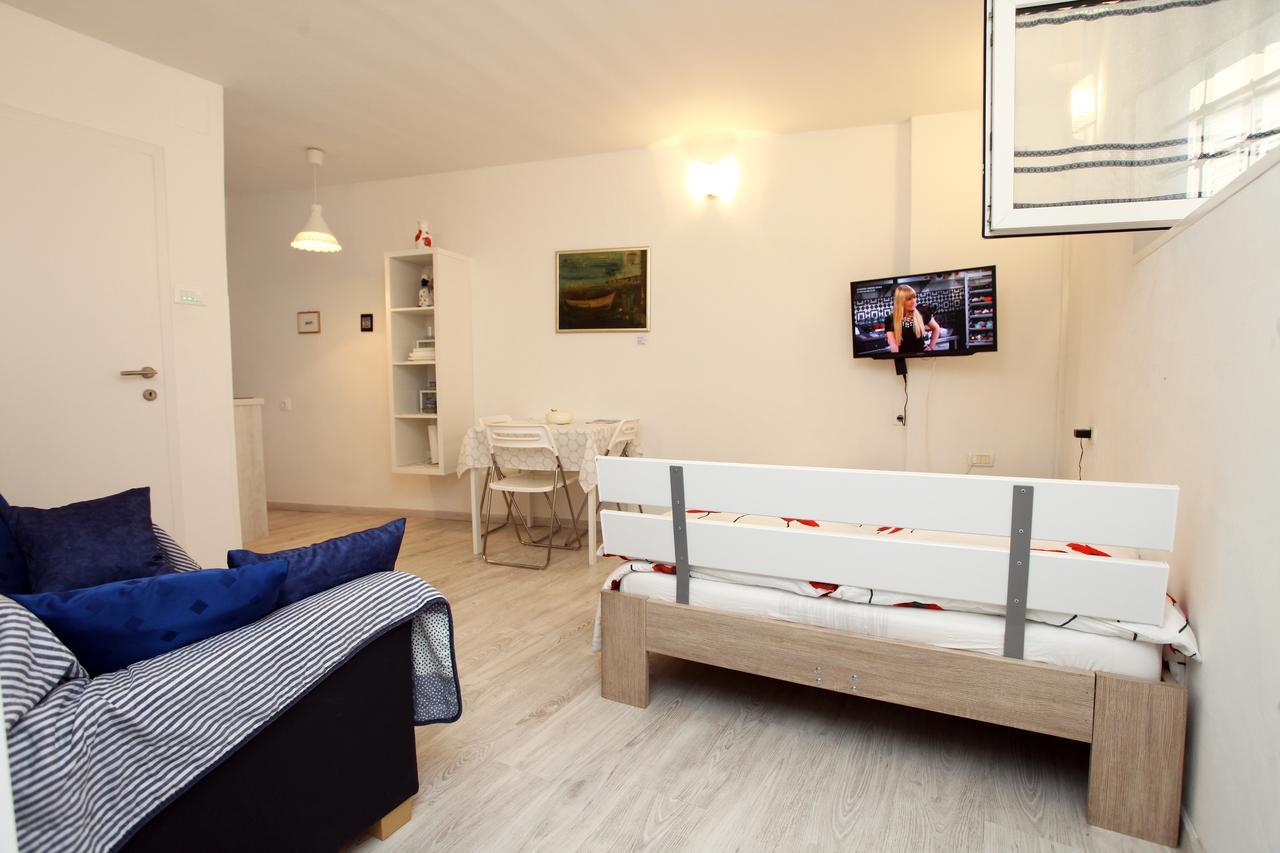 Apartma Mery Πιράν Εξωτερικό φωτογραφία